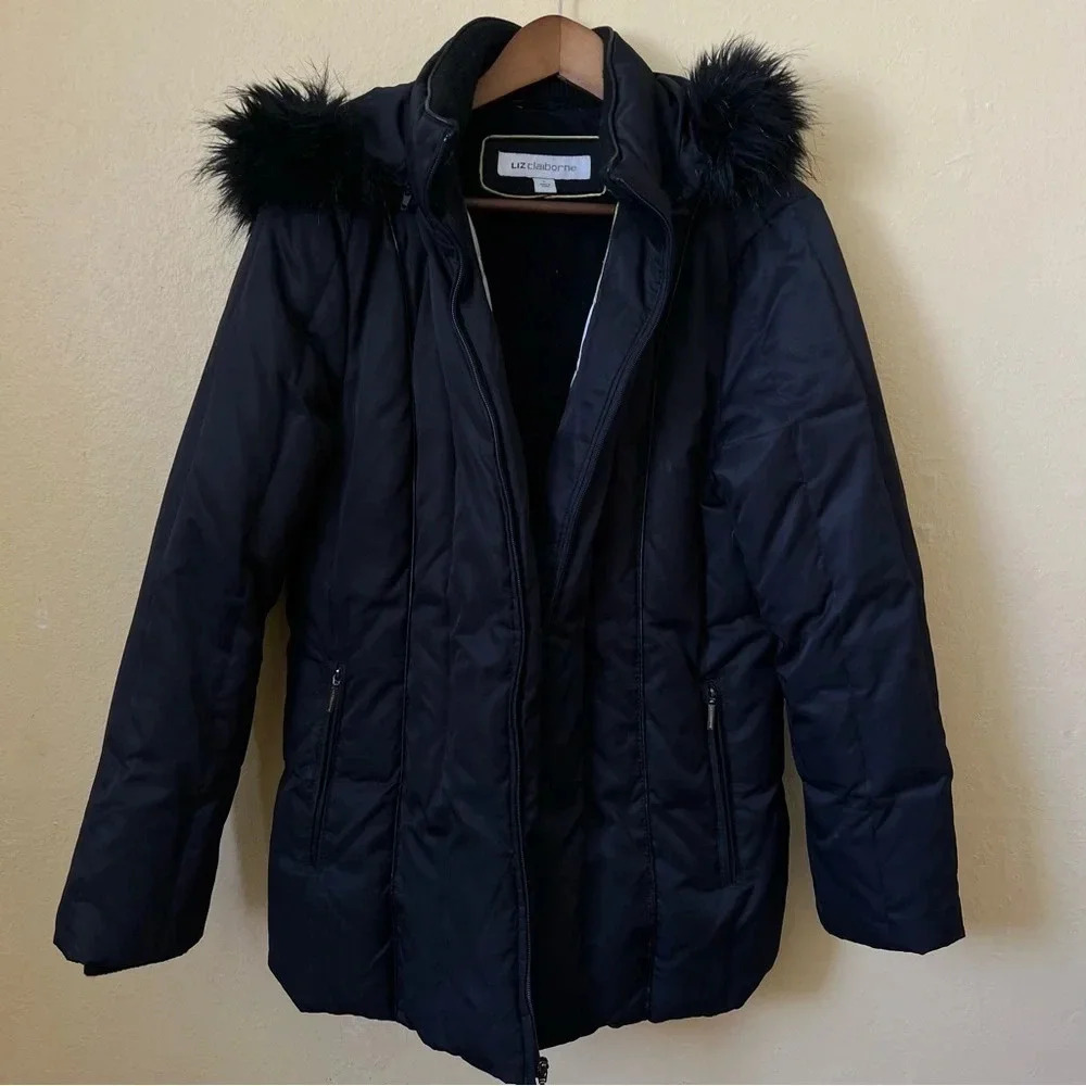 Liz Clairborne Black Down Quilted Fur Hood Slimming Coat. Size L